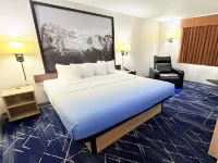 Super 8 by Wyndham Hot Springs Hotels in Fall River County