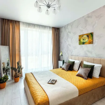 Three-room apartment near Avia Mall