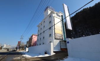 Stay Hongcheon Hotel