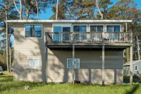Gwynn's Island Gem Private Beach & Bay Views - 3-Star