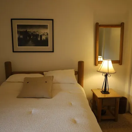 Jackson Luxe: Teton Views & Downtown Vibes 2 Bedroom Townhouse