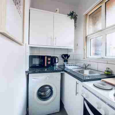 One-Bedroom Deluxe Apartment 5 — City Centre Manchester Rooms