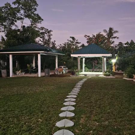 Batsonbhouse Camotes