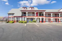 Travelodge Inn & Suites by Wyndham Norman