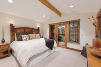 Luxury 5 Suite Suncadia Golf Course Hm w Hot Tub, Sauna, Game & Theater Level