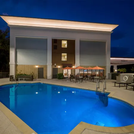 Hampton Inn Naples-I-75