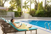 Surat Marriott Hotel - Pools