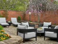 The Del Monte Lodge Renaissance Rochester Hotel & Spa โรงแรมในรอเชสเตอร์