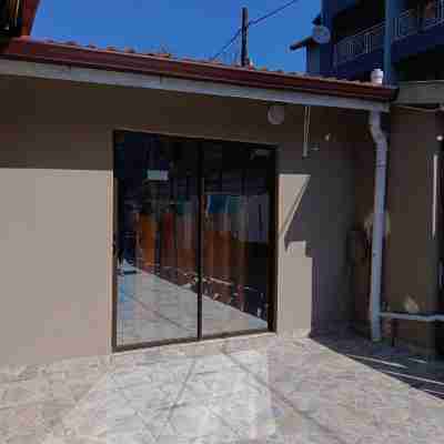 Crompton Studio Apartment 786 Others