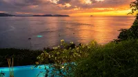 Vivere Azure Resort - Beach