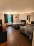 Chateau Royale Inn