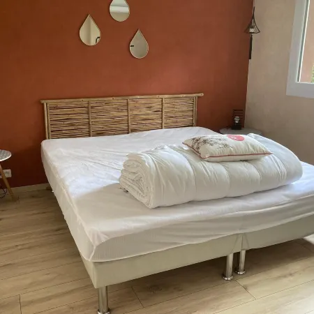 Quiet Designer Apartment in Fecamp