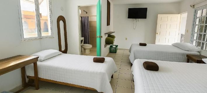 Hotel Henry Bacalar Hotels in Bacalar