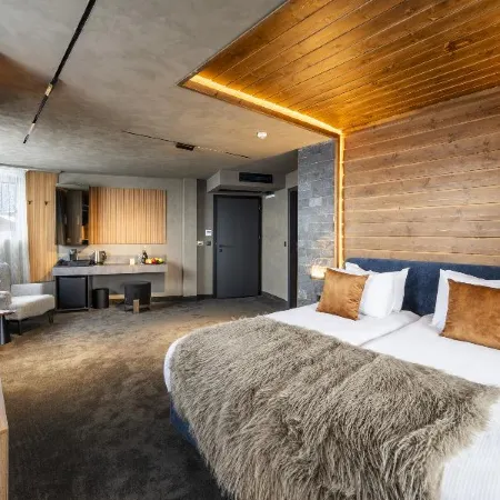 Premier Luxury Mountain Resort