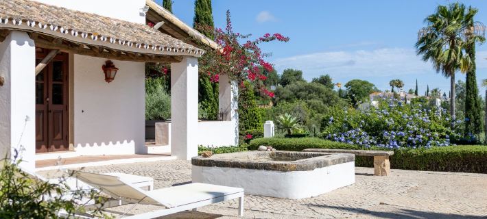 Almancil Sea and Countryside Secluded Villa Hotels in Almancil
