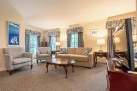 The Sparhawk Oceanfront Resort - 2-Star