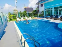 MS Hotel Sriracha - Pools
