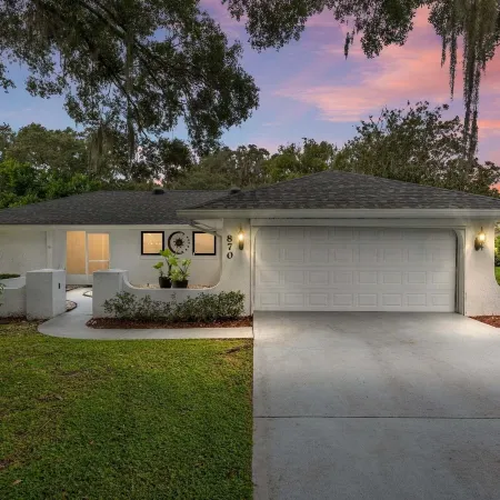 Vacation Home with A Stunning View - 870 3 Bedroom Home by RedAwning
