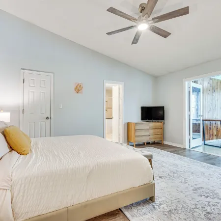 Pensacola Paradise - HTD Pool, Jacuzzi, Game Room