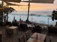 Makao Beach Hotel - 2-Star