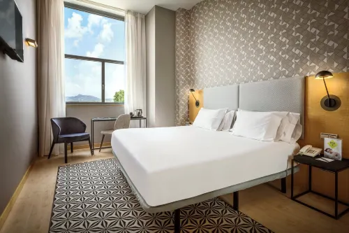 Hotel Sercotel Portales - 3-Star