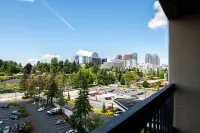 Hilton Bellevue - Scenic