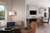 TownePlace Suites Charleston Airport/Convention Center - 3-Star