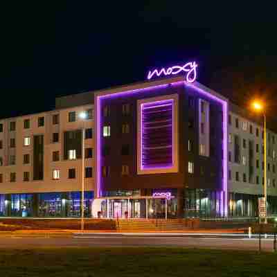 Moxy Edinburgh Airport Hotel Exterior