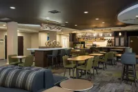 Courtyard Boston Westborough - 3 estrellas