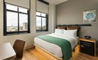 Moxy Columbia Downtown