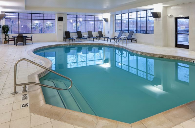 Embassy Suites by Hilton Anchorage photo 2