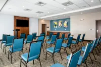 Hampton Inn & Suites by Hilton North Port - 2 ดาว