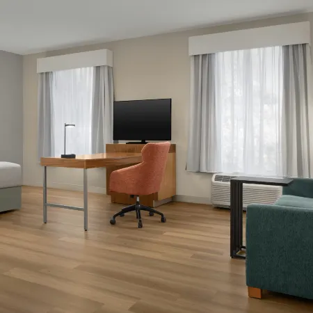Hampton Inn & Suites Fayetteville