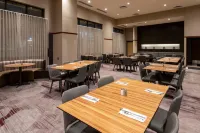 Courtyard Rochester Mayo Clinic Area/Saint Marys - Parkplatz