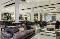 Hotel Covington Cincinnati Riverfront - Pet friendly