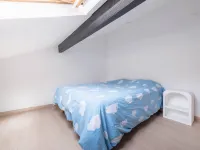 Renovated studio in the attic — Paris 30 minutes away - Homestays