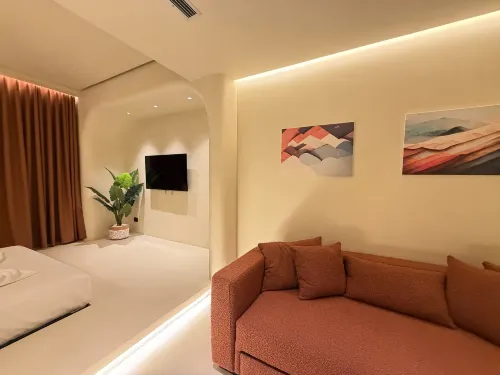 Luxuria Suites - Apartment