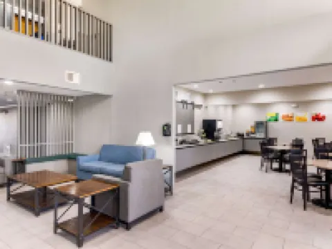 ควอลิตี้ อินน์ ซีดาร์ พาร์ค - ออสติน นอร์ธเวสต์ โรงแรมในCedar Park