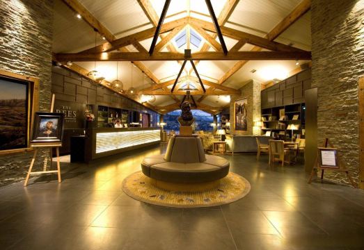 더 리스 호텔 & 럭셔리 아파트먼트