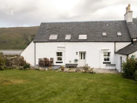 Old School Отели в г. Скай