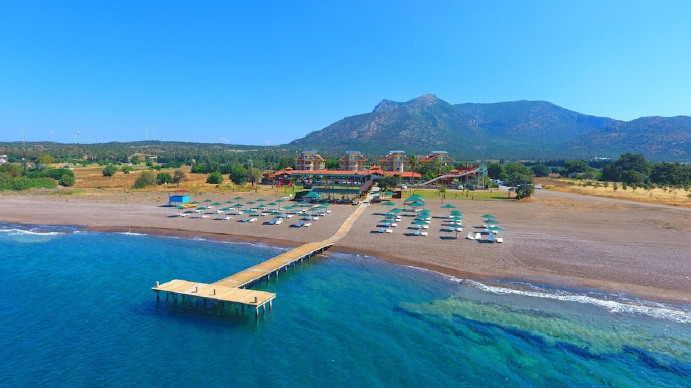 Adaburnu Golmar Beach Hotel