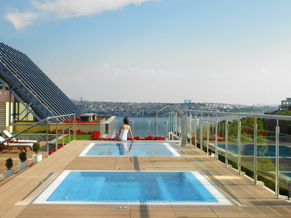 The Ritz-Carlton, Istanbul (The Ritz-Carlton, Istanbul at The Bosphorus)