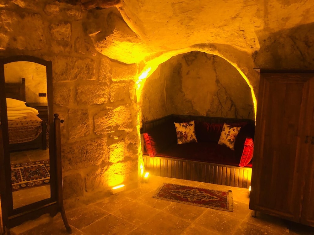 Urgup Inn Cave Hotel