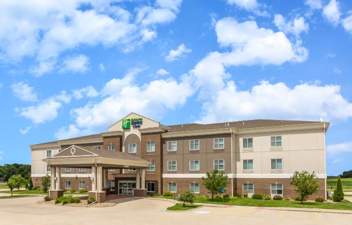 Holiday Inn Express & Suites ALBERT LEA - I-35 by IHG