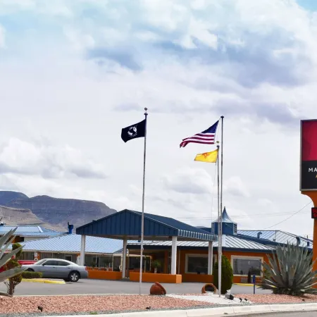 The Classic Desert Aire Hotel