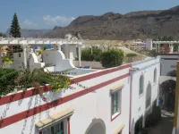 Harbour 332 in Puerto de Mogan by El Sirocco