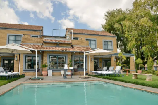 伊斯特蓋特城市小屋酒店 鄰近唐人街（約翰內斯堡）的酒店