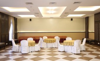 Hotel Swagath - Housity