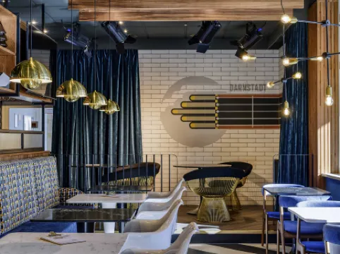 T H E Darmstadt