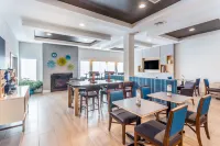 Holiday Inn Express & Suites Eau Claire North Hôtels à : Lake Hallie